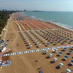 别墅 Modern With Garden In Lignano