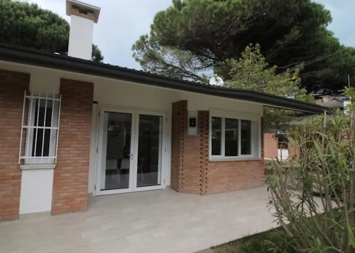 Villa Modern With Garden In Lignano *